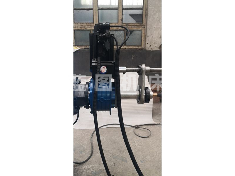 智能鏜焊一體機