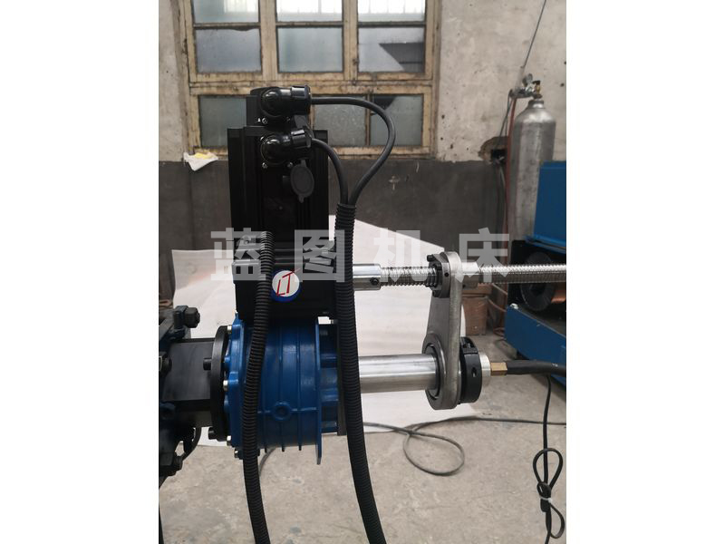 智能鏜焊一體機